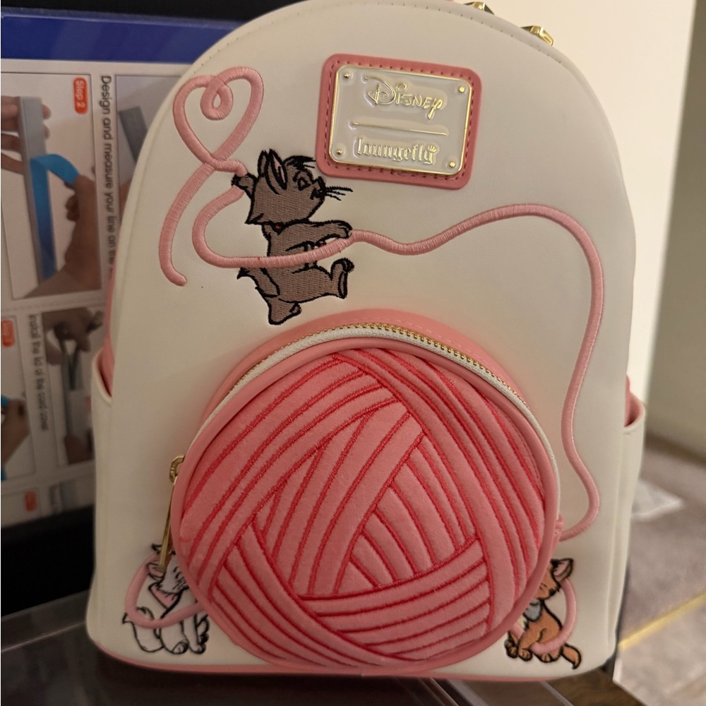 Loungefly Cream & Pink Aristocrat Yarn Mini Backpack BNWT